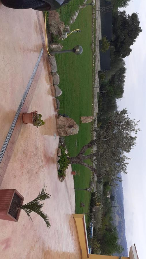 הוילה סיניסקולה Indipendente Con Piscina Uso Esclusivo Internet Illimitato מראה חיצוני תמונה